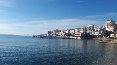 Investment. tour in Albania